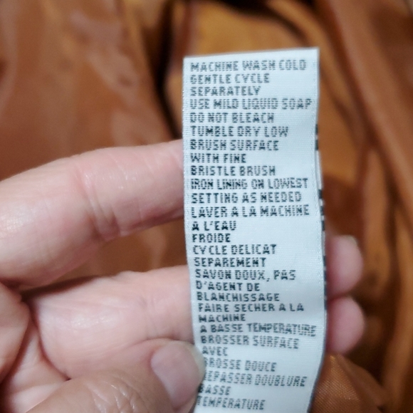 Tan suede over coat with rose 🌹embroidery - Picture 8 of 8